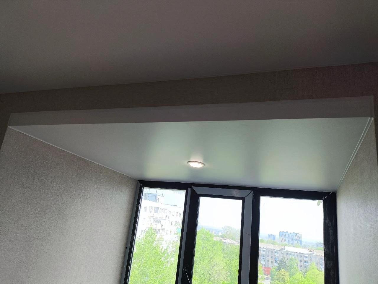 Потолки в квартире — натяжной потолок 42м² Квартира