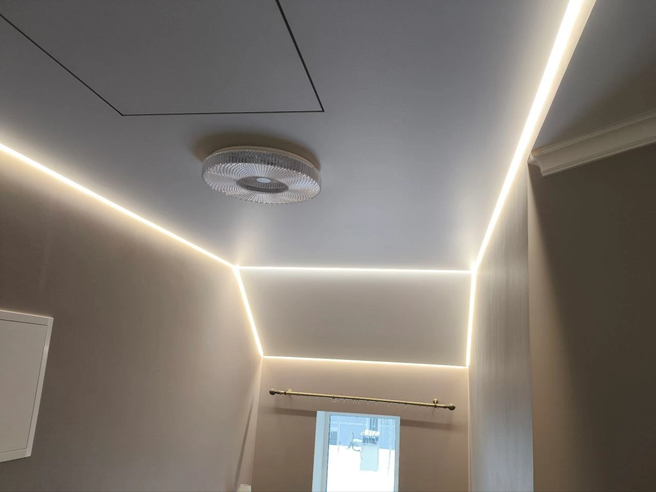 Парящие потолки